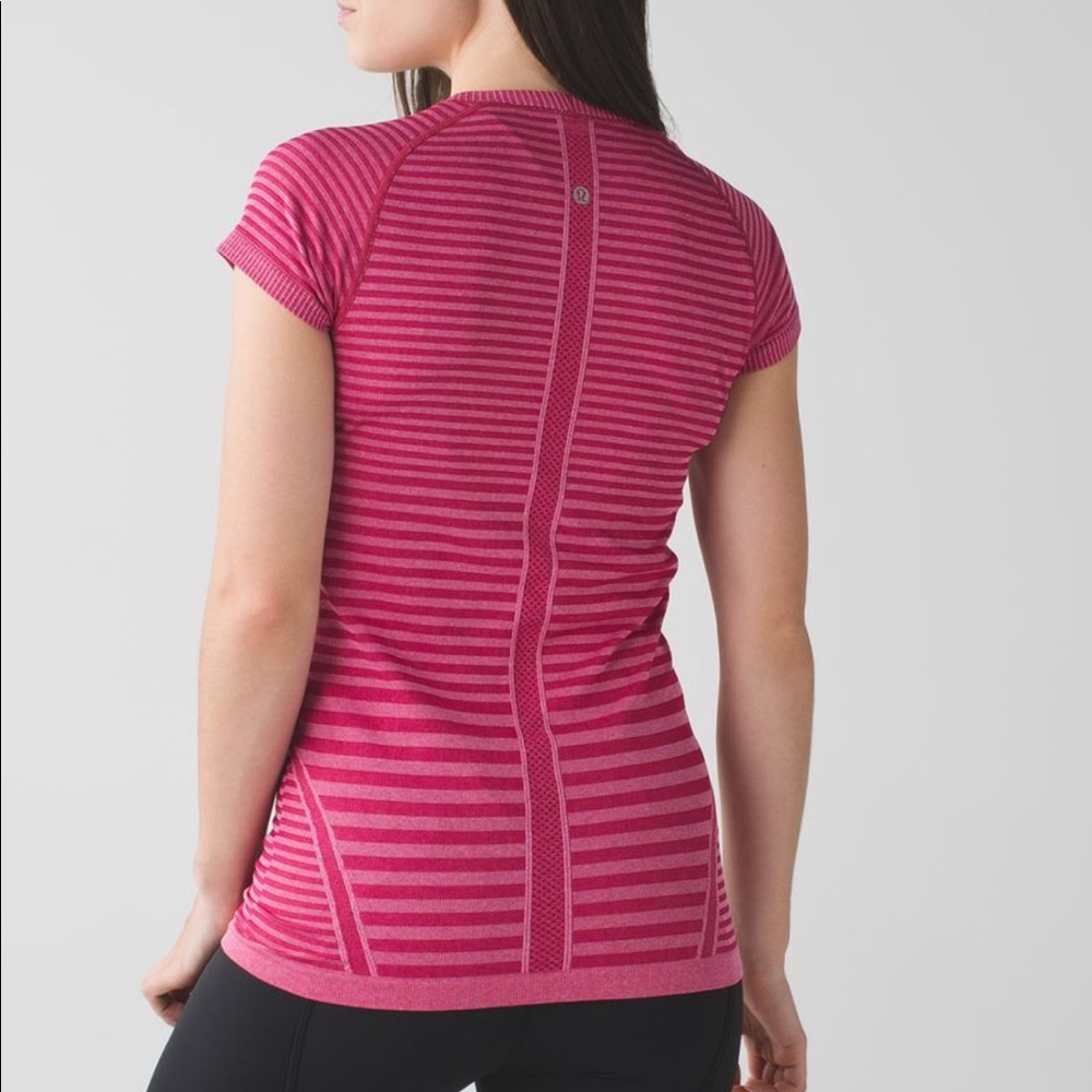 Lululemon Swiftly Tech Short Sleeve Top